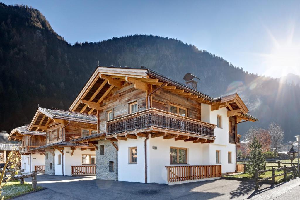 S'Doerfl Chalets Mayrhofen Eksteriør billede